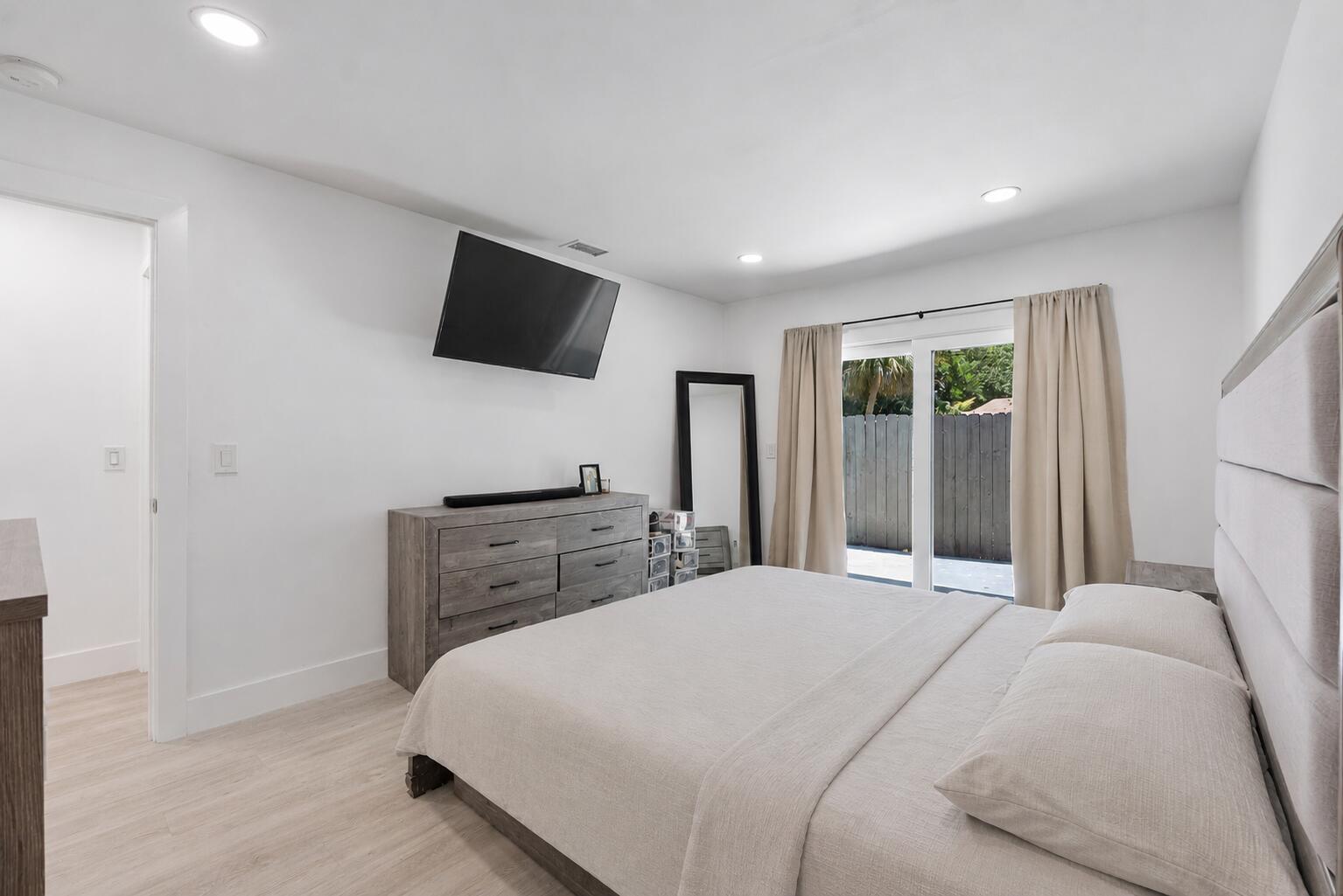 SANDALFOOT COVE SEC 10 - Residential