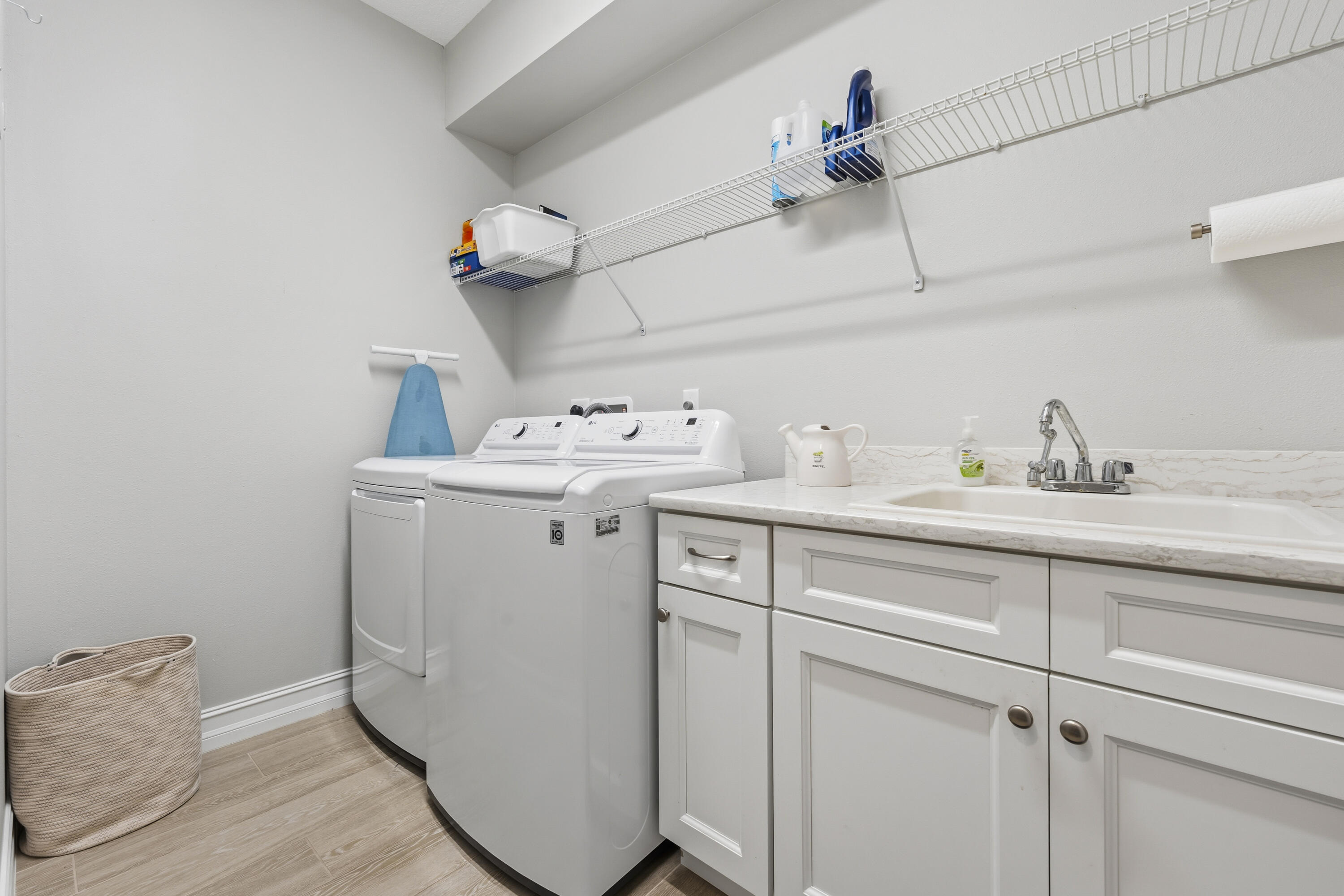 ST. ANDREWS TOWNHOMES - Residential