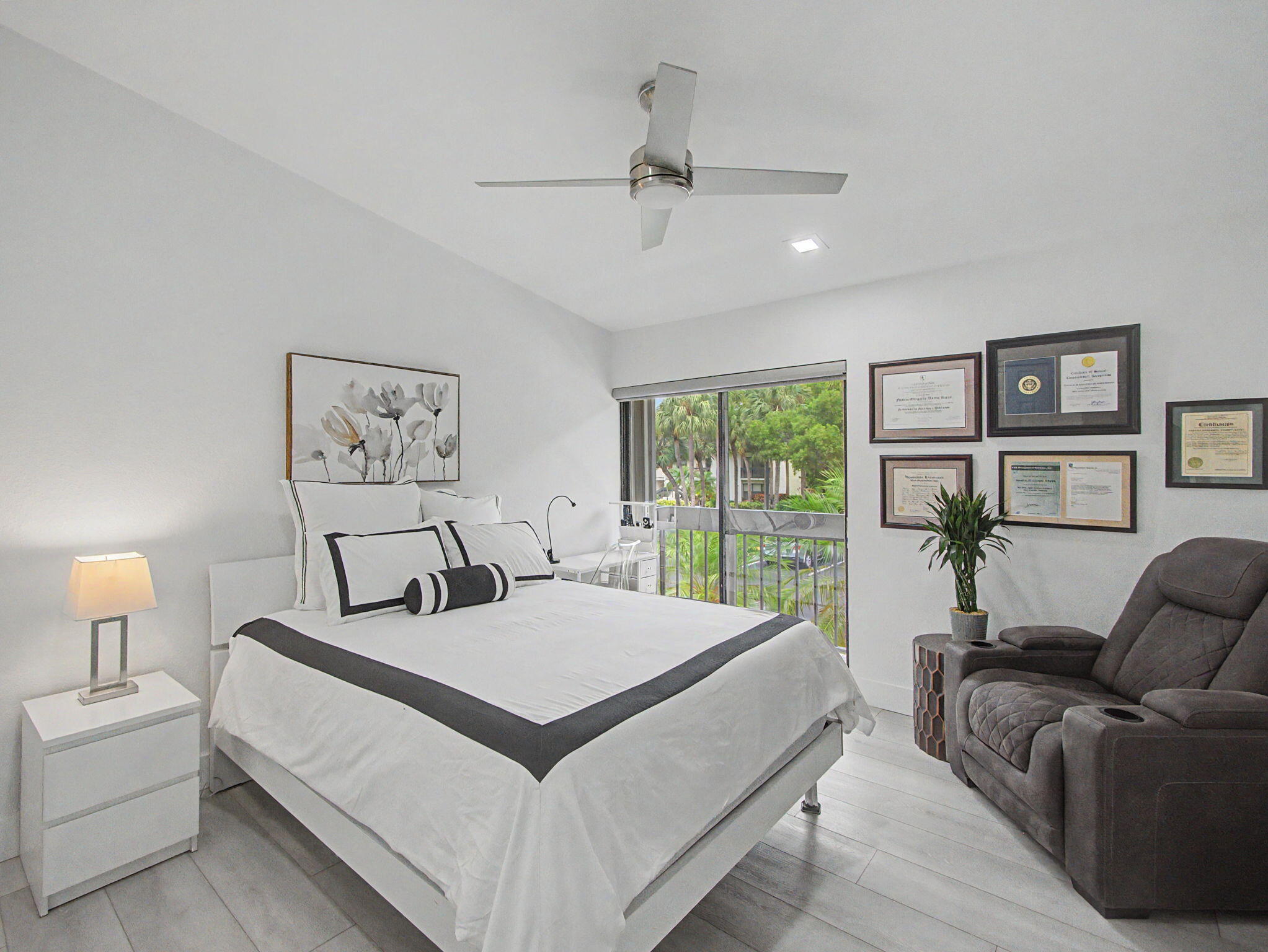 BOCA DELRAY I-III CONDO S FILED IN OR3857P483,4 - Residential