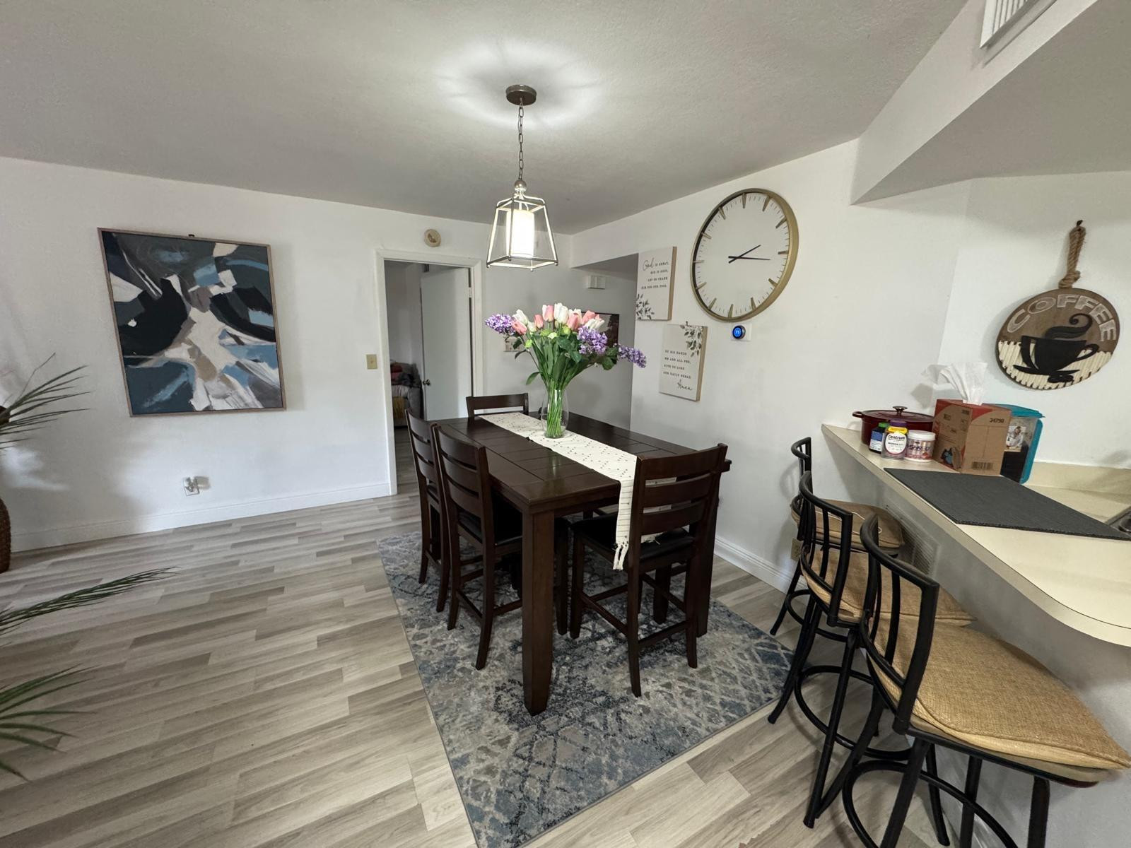 EDGEWATER CONDO - Residential Lease