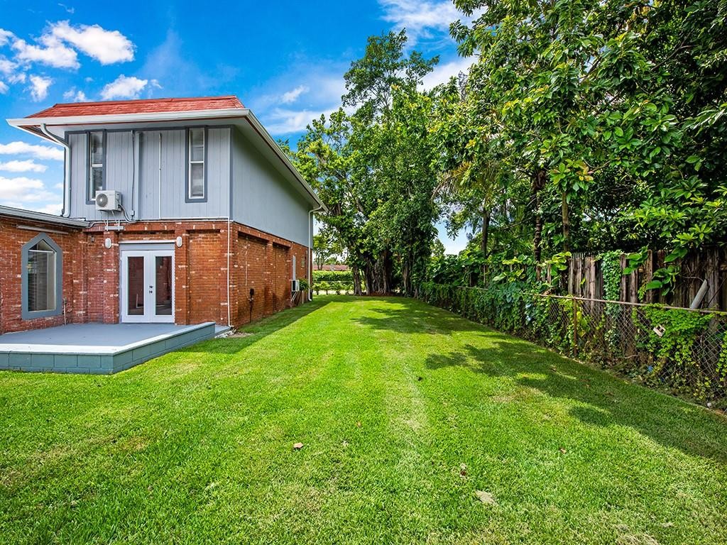 Plantation Sunrise Height - Residential