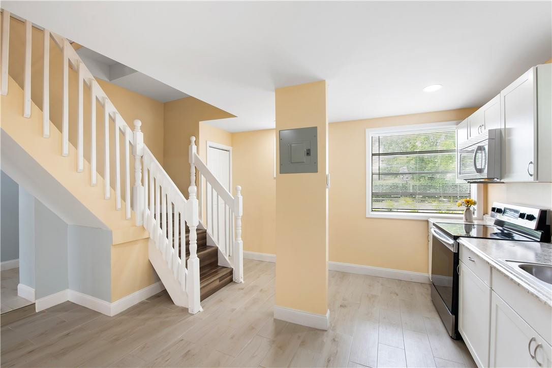 Plantation Sunrise Height - Residential