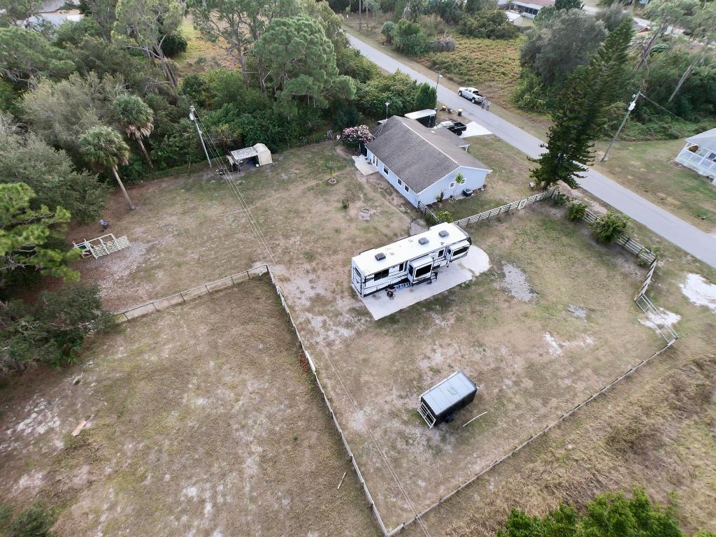SUN N LK LP UNIT 15 - Residential