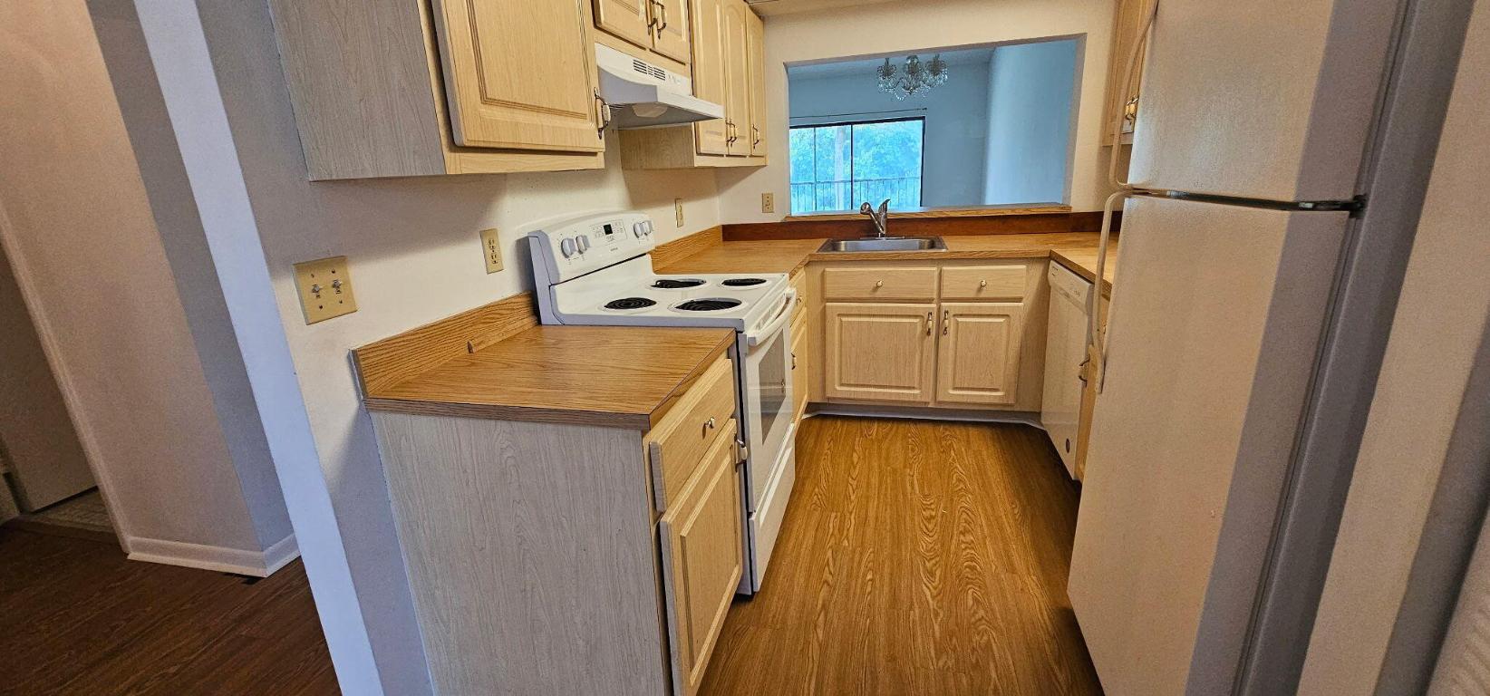 GARDENS OF WILLOW BEND CONDOS - Residential Lease