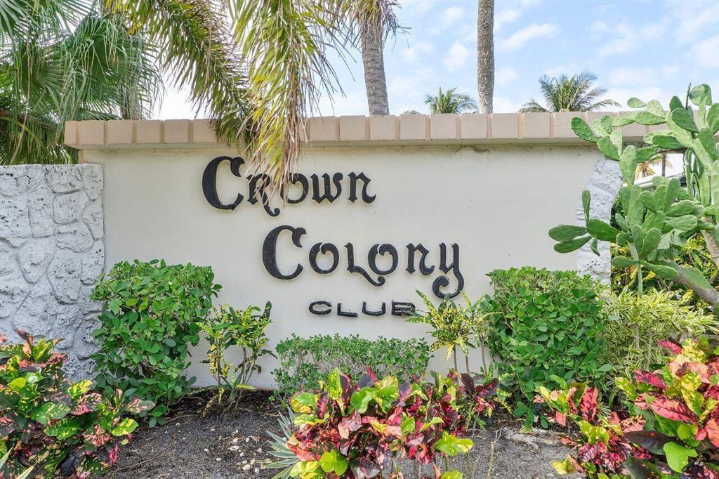 QUEENS COVE HOUSE CONDO - Residential