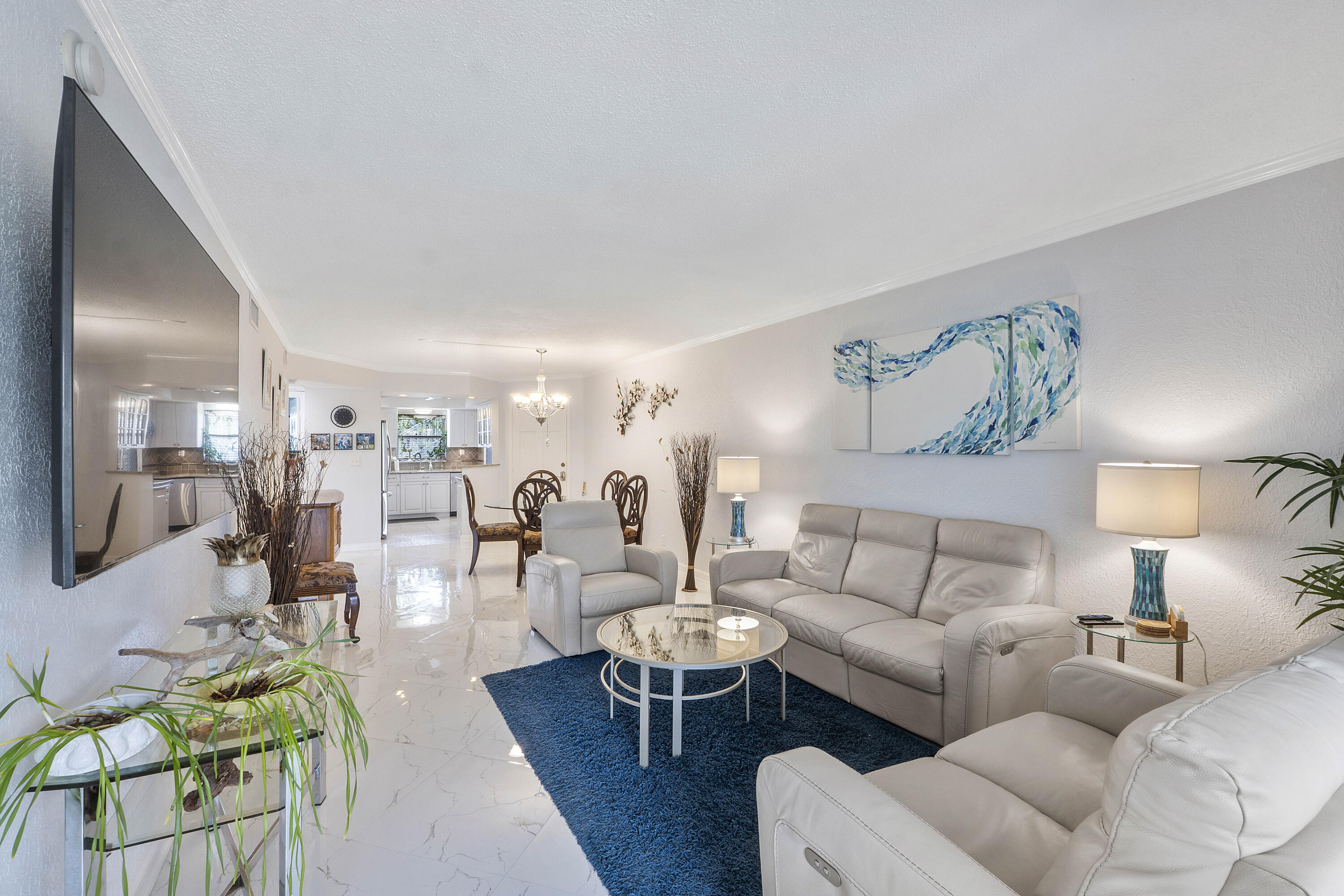 QUEENS COVE HOUSE CONDO - Residential