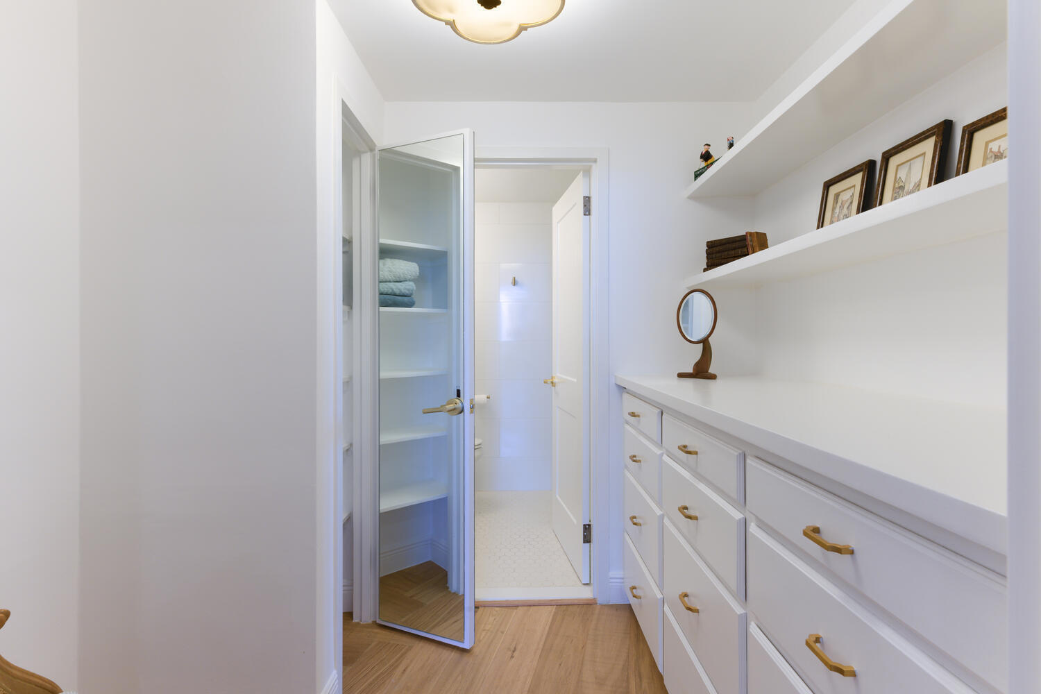 LA FONTANA APTS OF PALM BEACH INC - Residential
