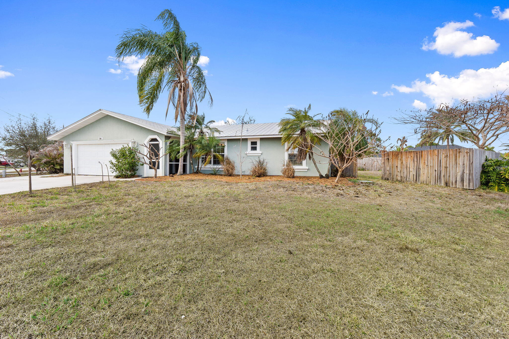 PORT ST LUCIE SECTION 4 - Residential