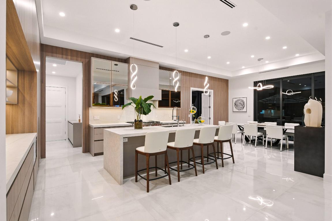 BLUE INLET - Residential