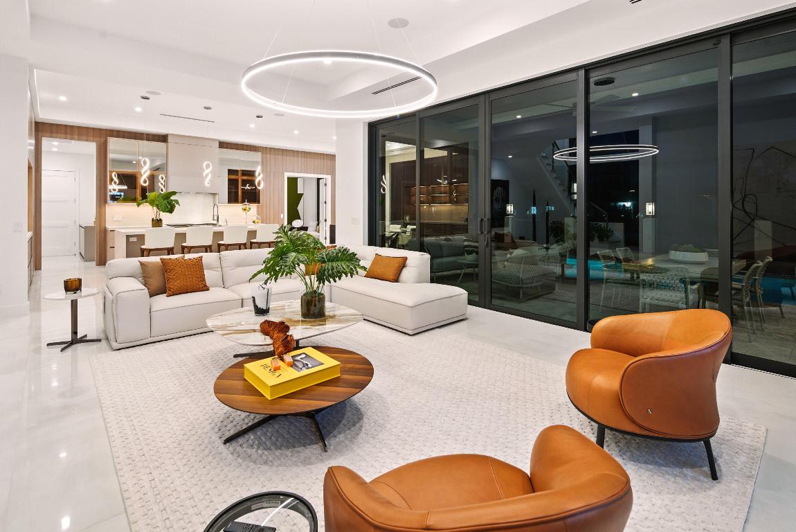 BLUE INLET - Residential