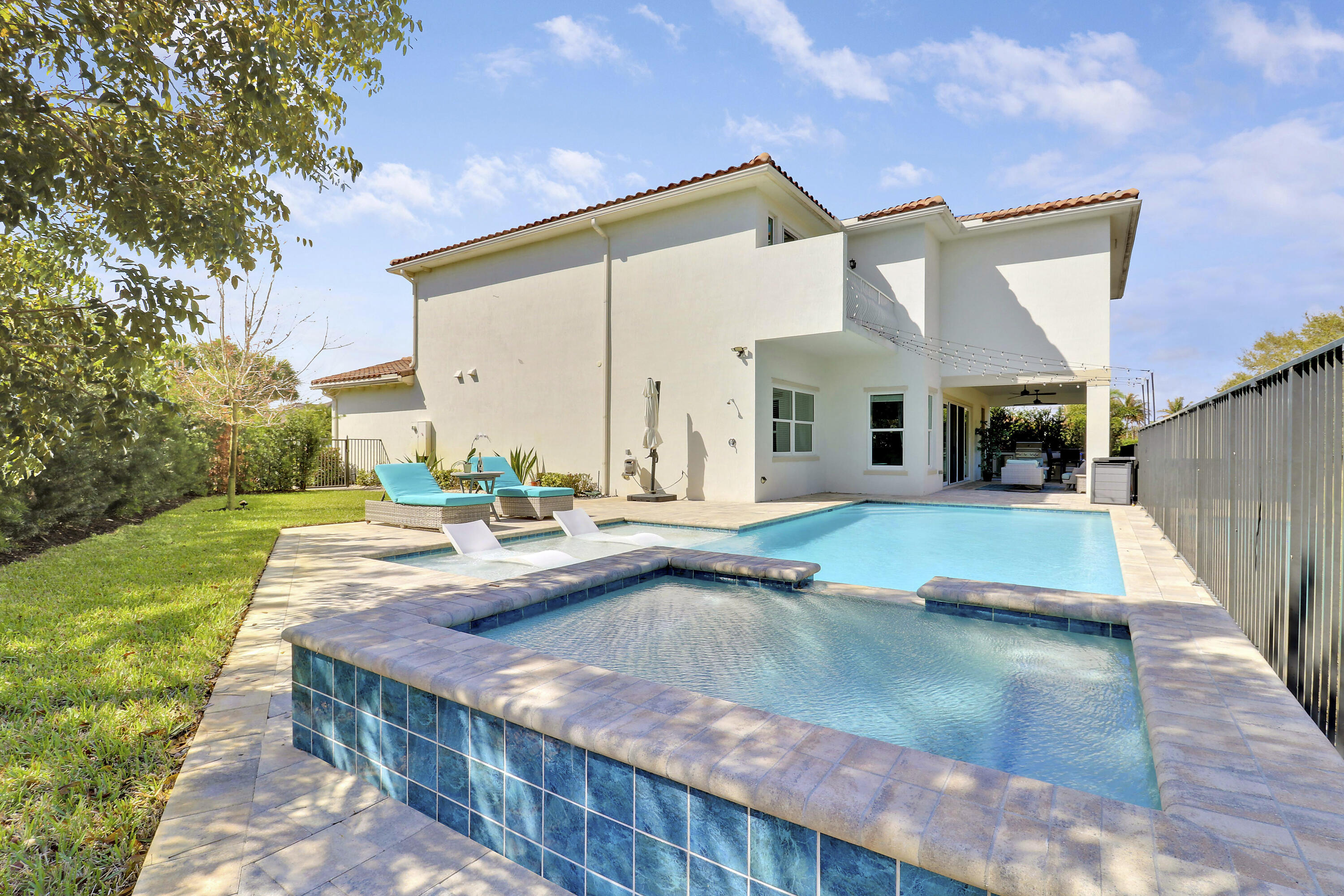Langford Landing - Residential