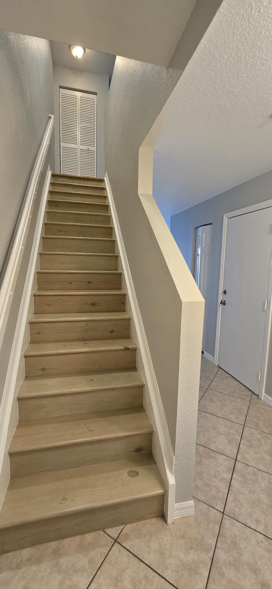 MARTINS CROSSING - Residential Lease