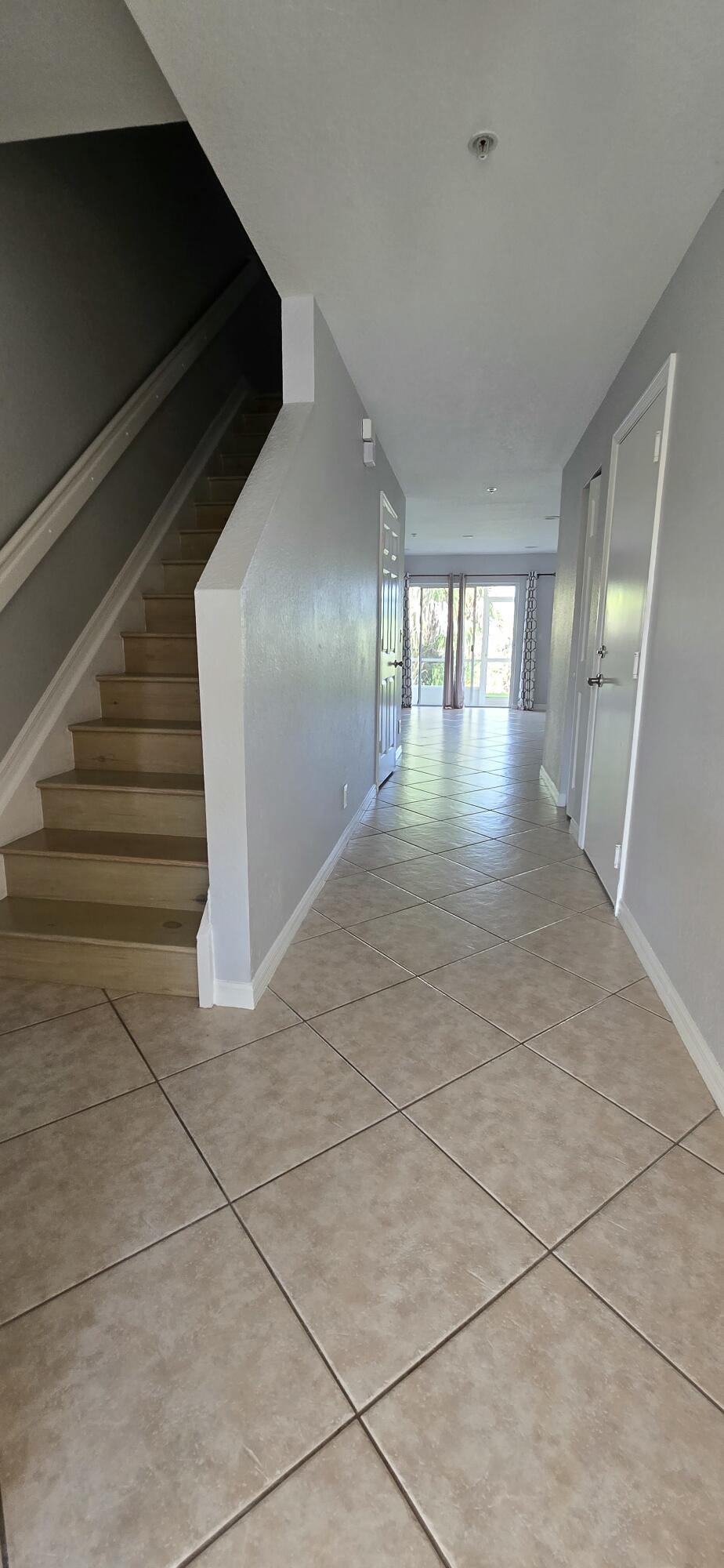 MARTINS CROSSING - Residential Lease
