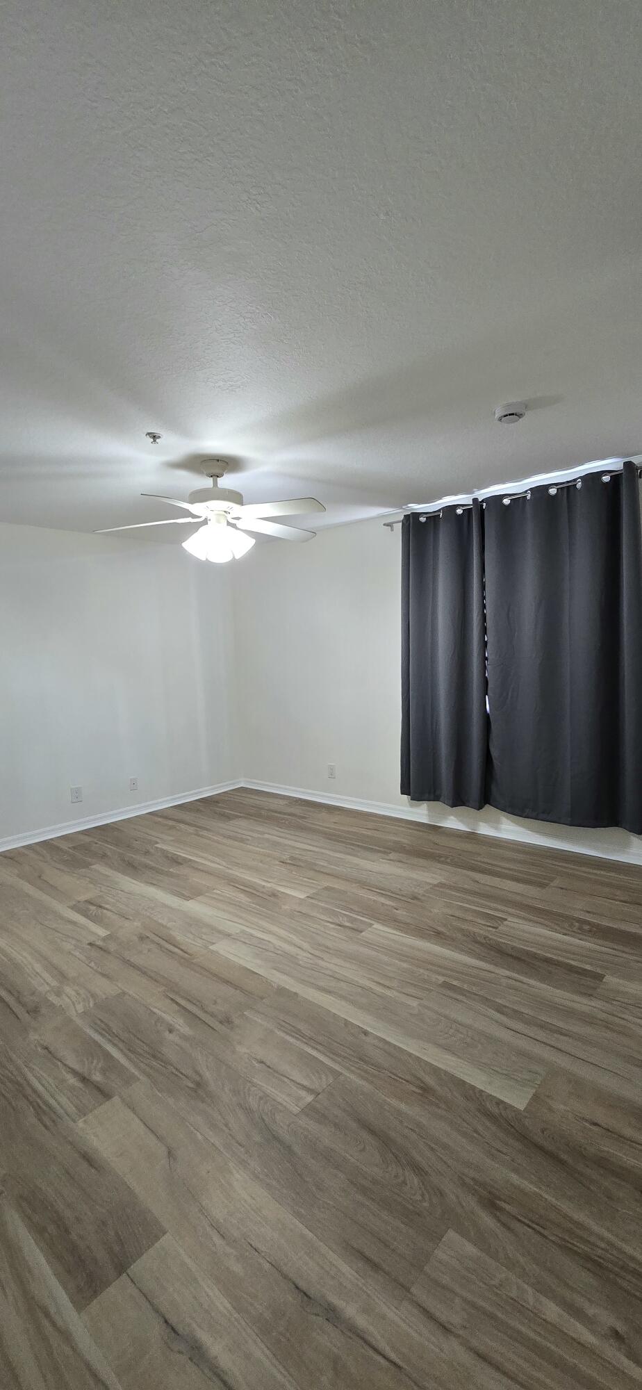 MARTINS CROSSING - Residential Lease