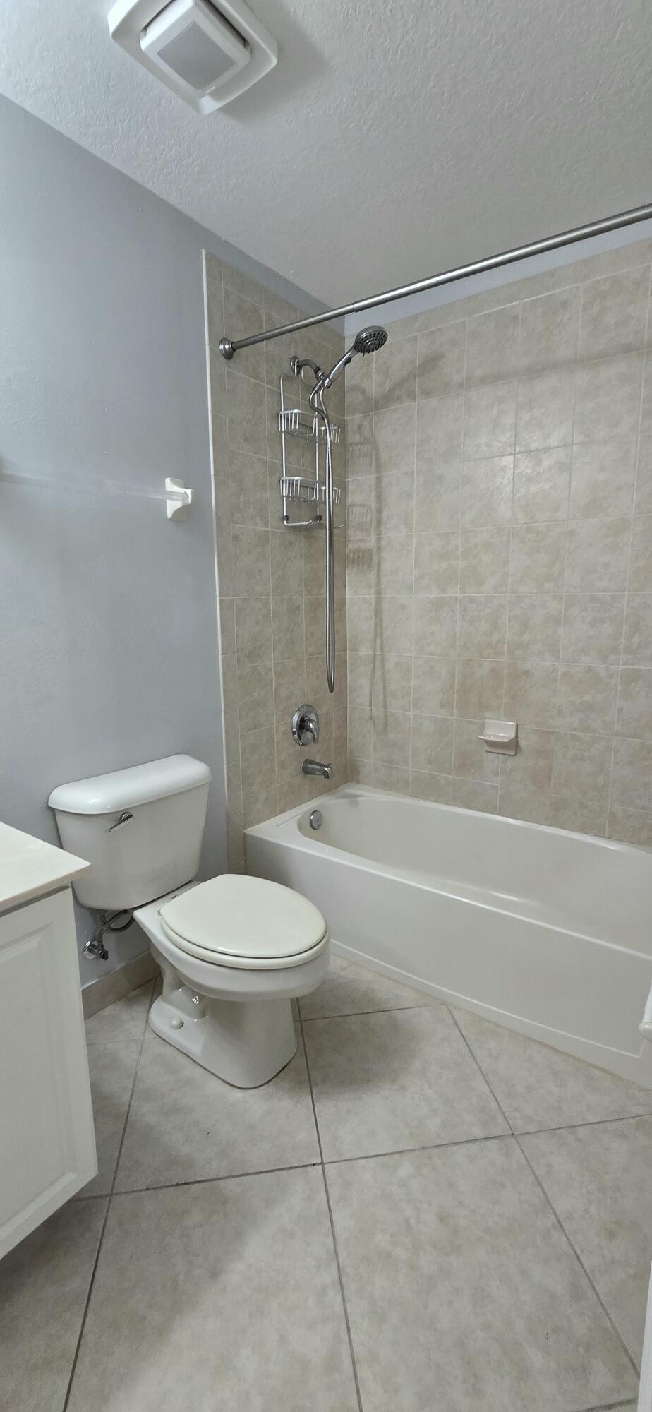 MARTINS CROSSING - Residential Lease