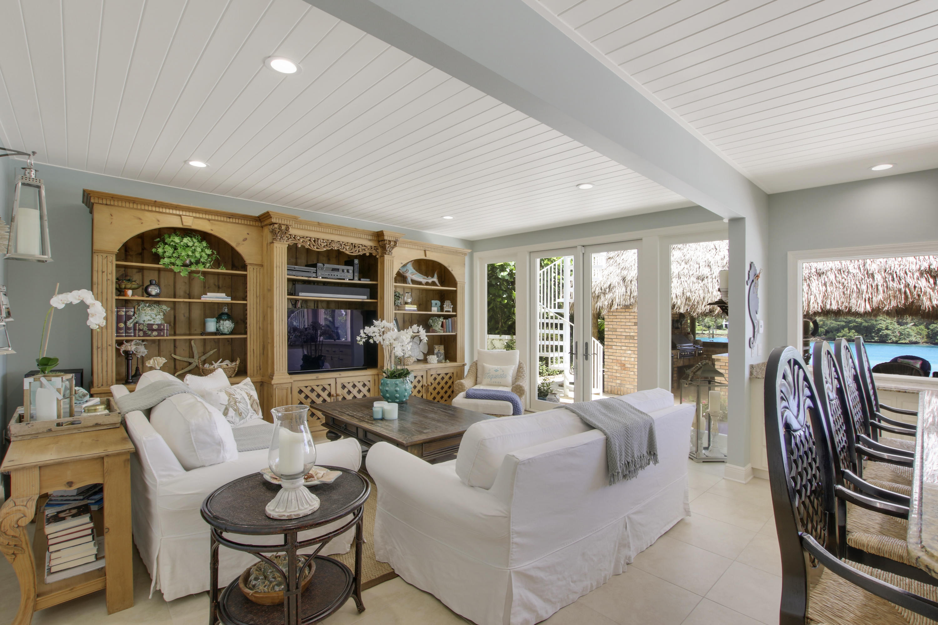 INDIAN HILLS - Residential