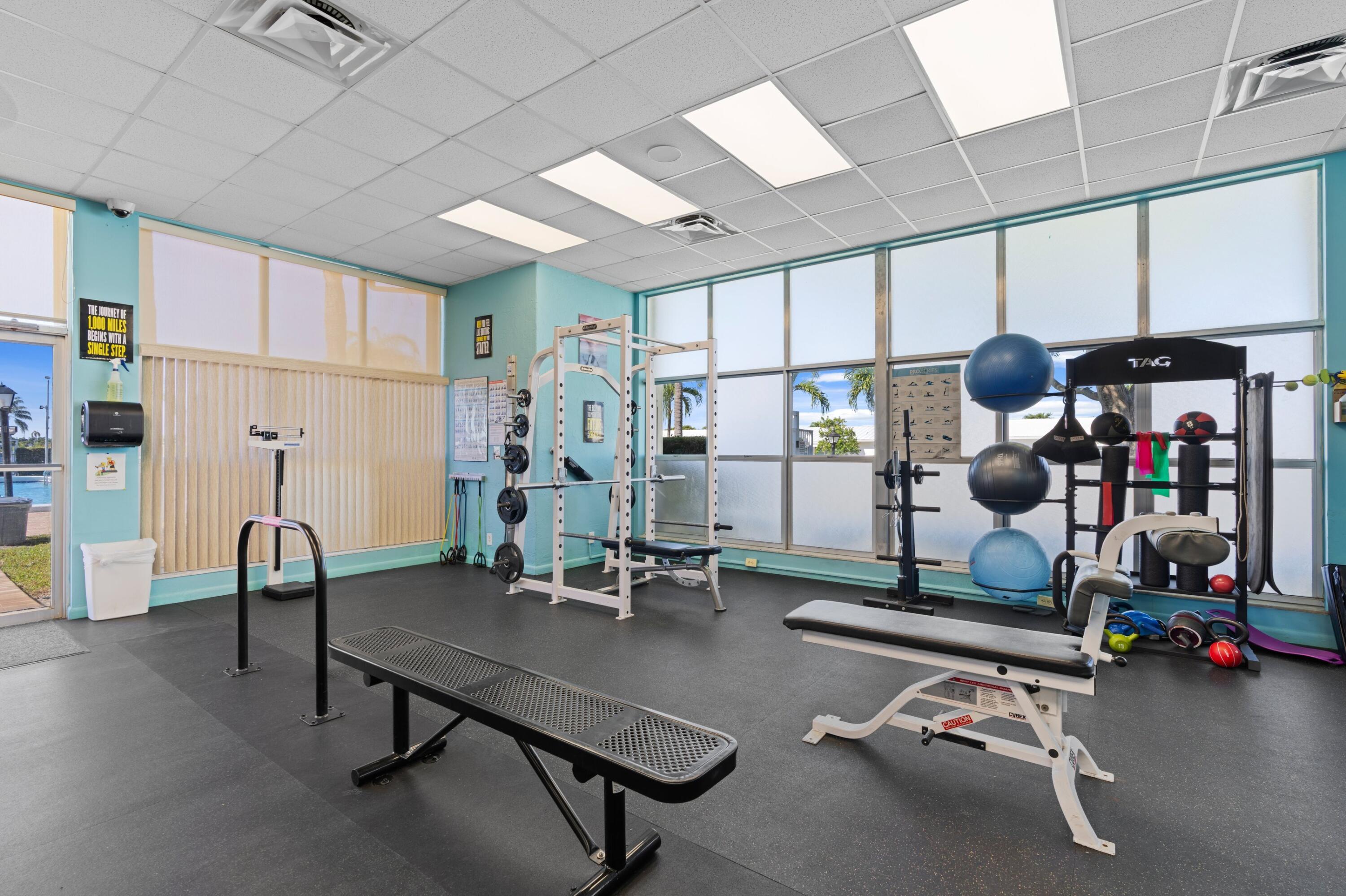 PALM BEACH LEISUREVILLE SEC 10 - Residential