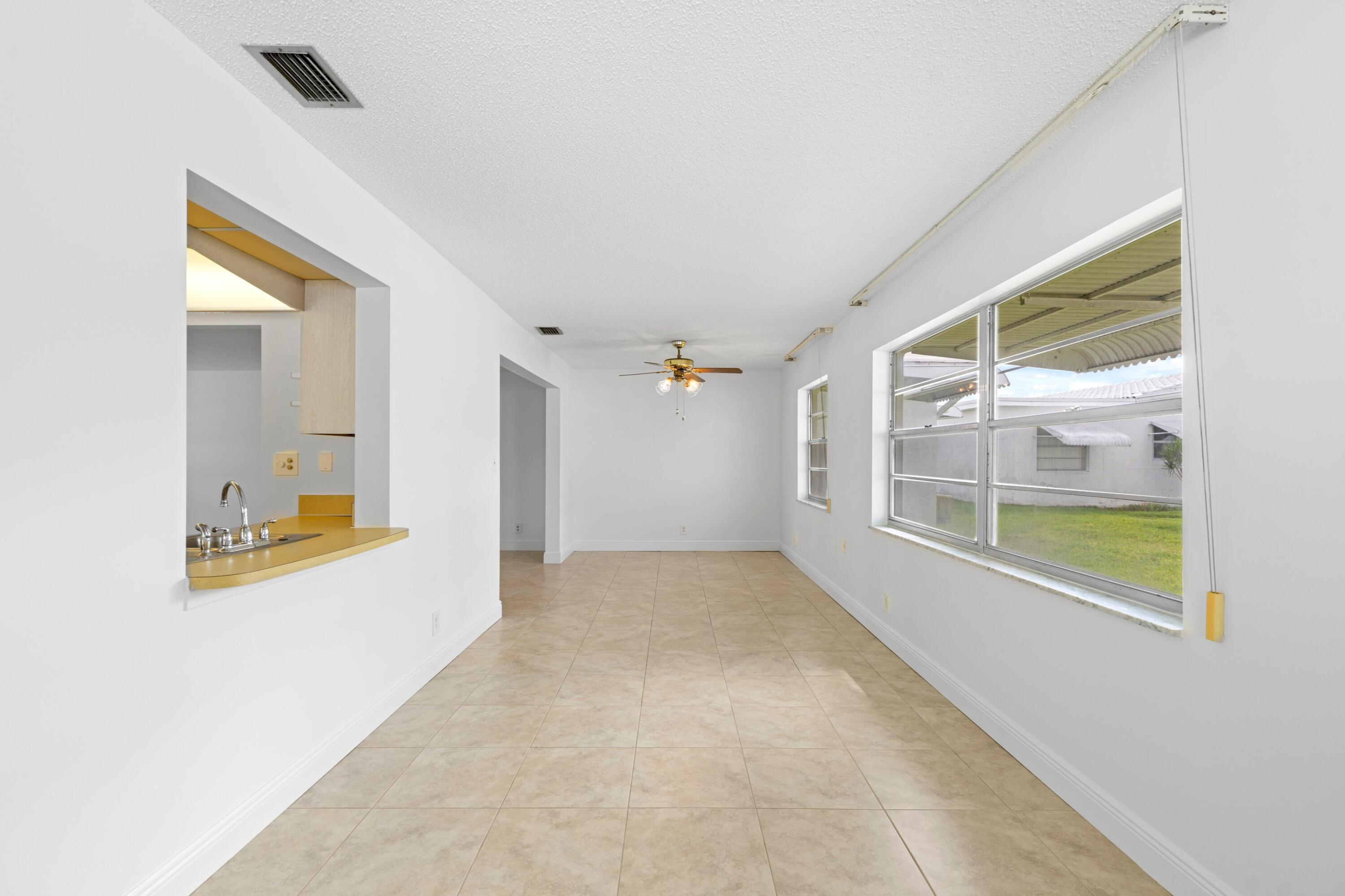 PALM BEACH LEISUREVILLE SEC 10 - Residential