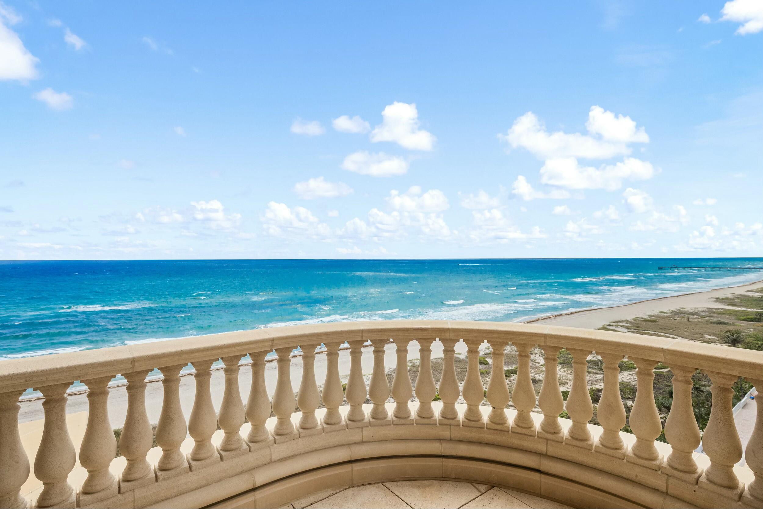 Luxuria - Residential