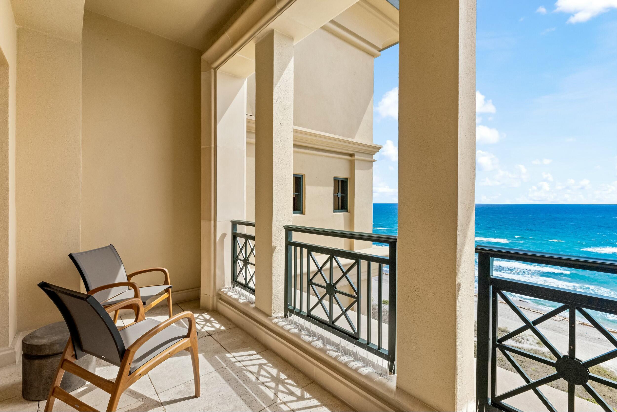 Luxuria - Residential