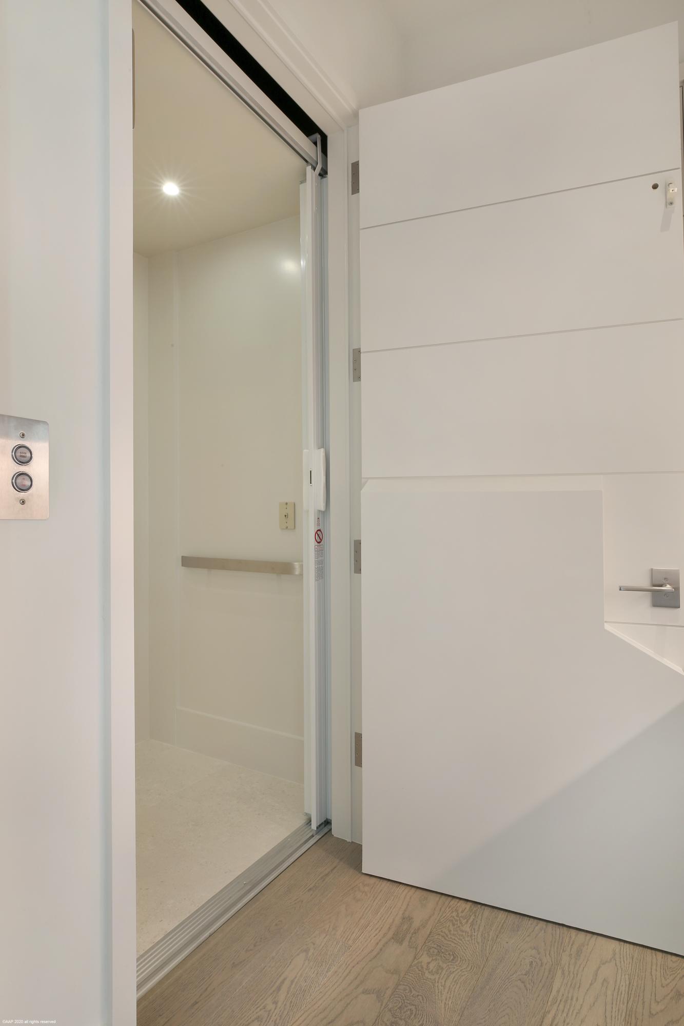 ST ANDREWS COUNTRY CLUB - Residential