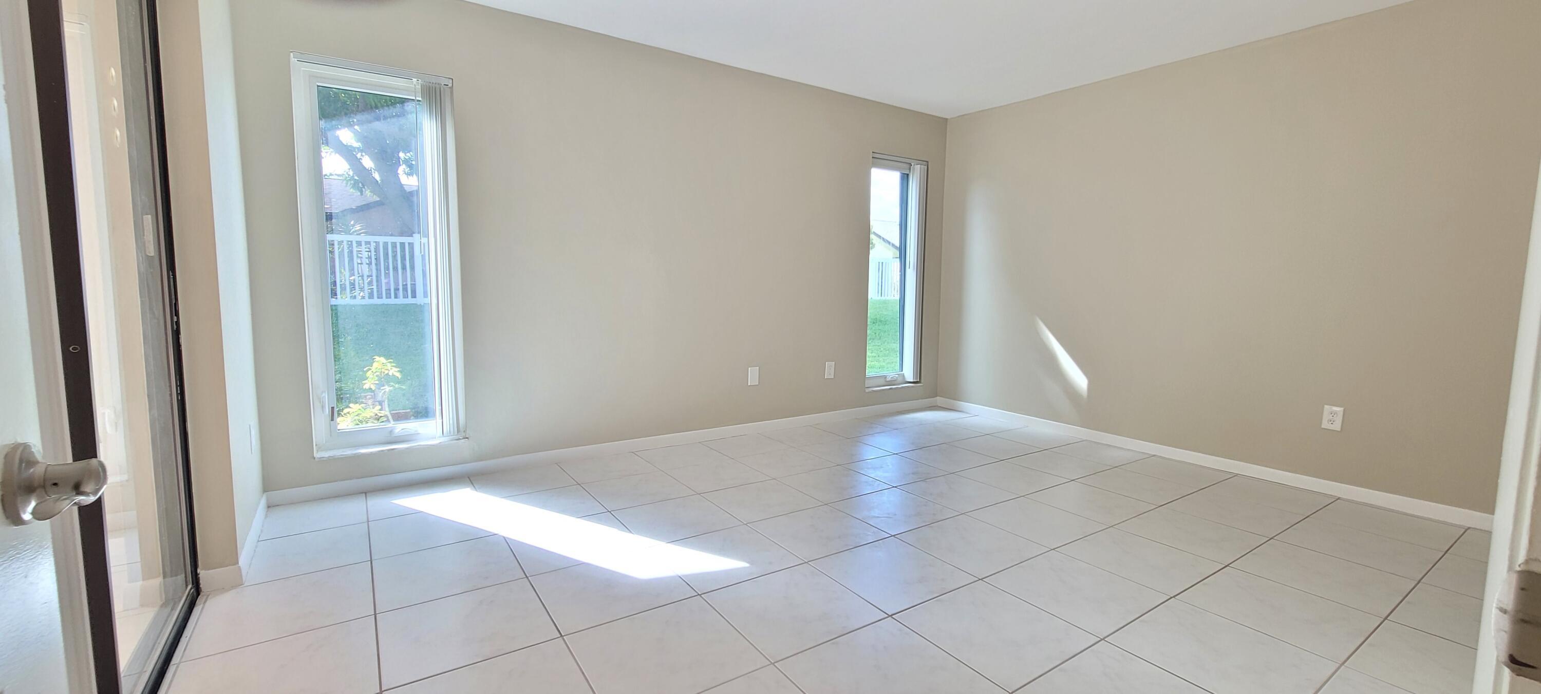 BUTTONWOOD 1 - Residential Lease