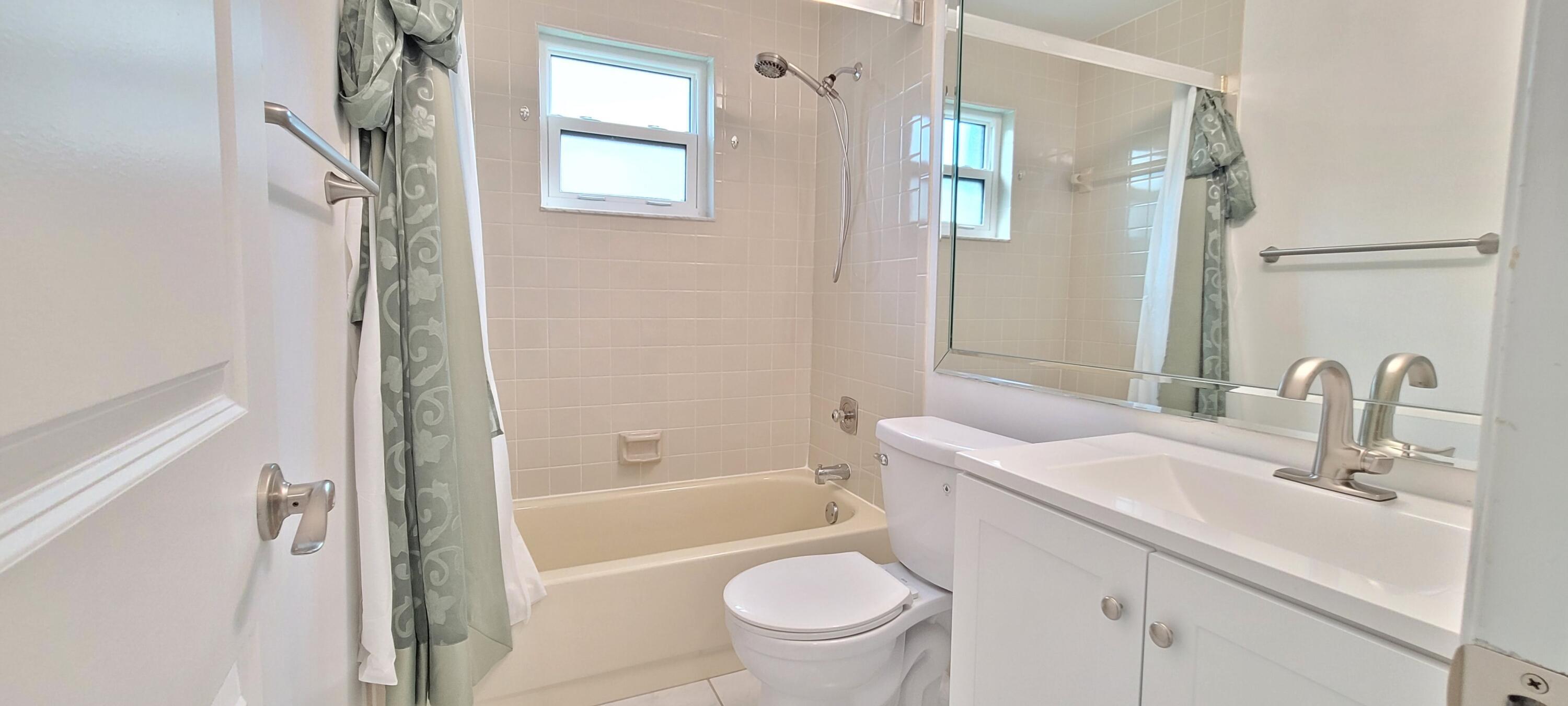 BUTTONWOOD 1 - Residential Lease