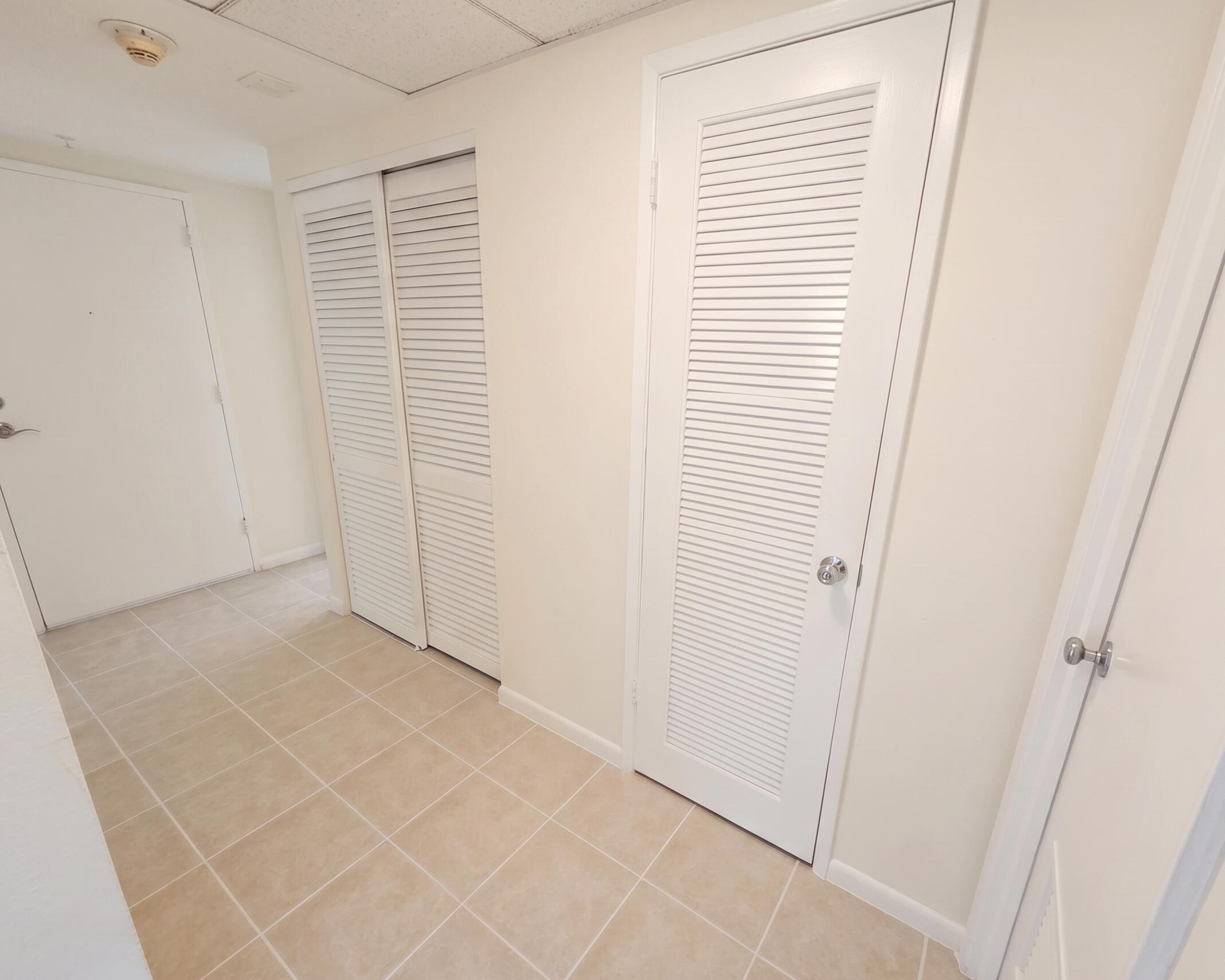 OCEANVIEW BUILDING A CONDO - Residential