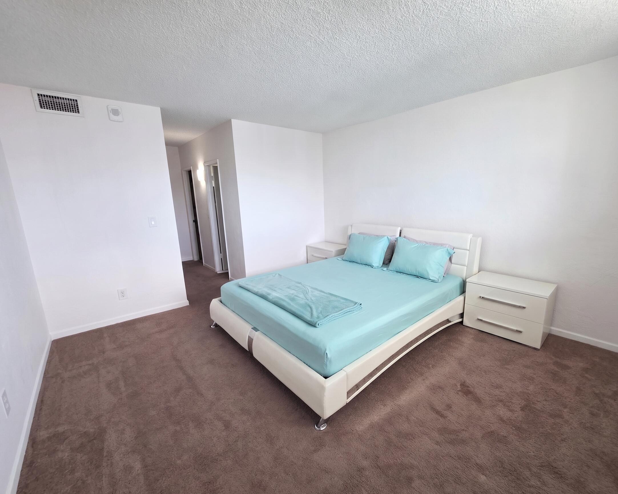OCEANVIEW BUILDING A CONDO - Residential