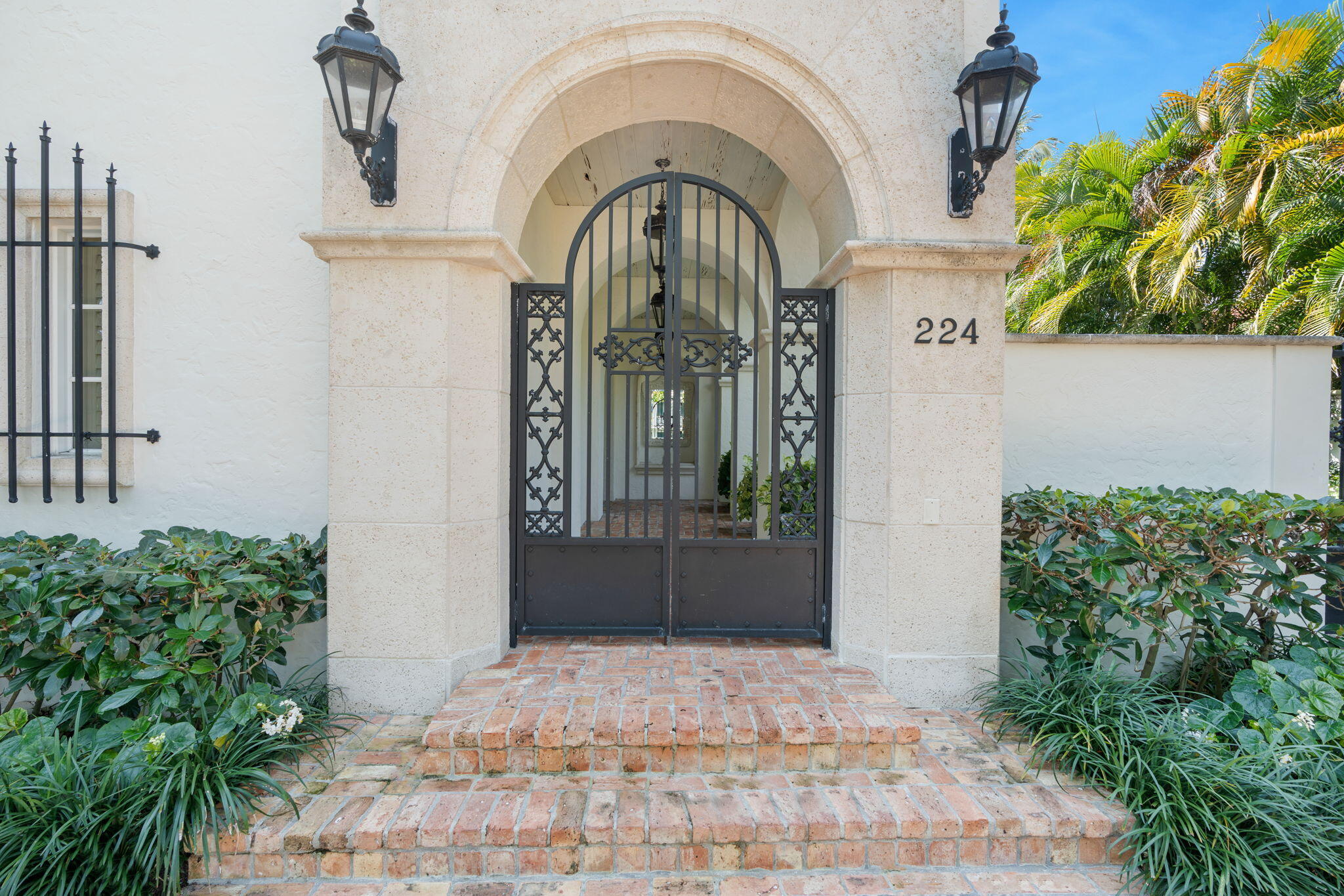 PRIMAVERA ESTATES (MIDDLE SEC) - Residential
