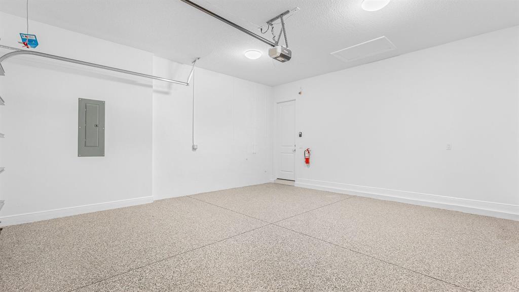 CRESSWIND PALM BEACH - Residential Lease