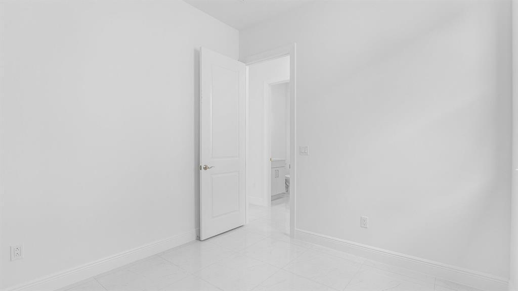 CRESSWIND PALM BEACH - Residential Lease