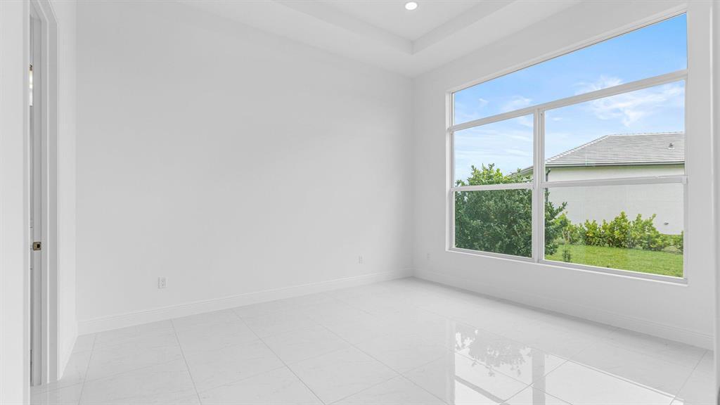 CRESSWIND PALM BEACH - Residential Lease