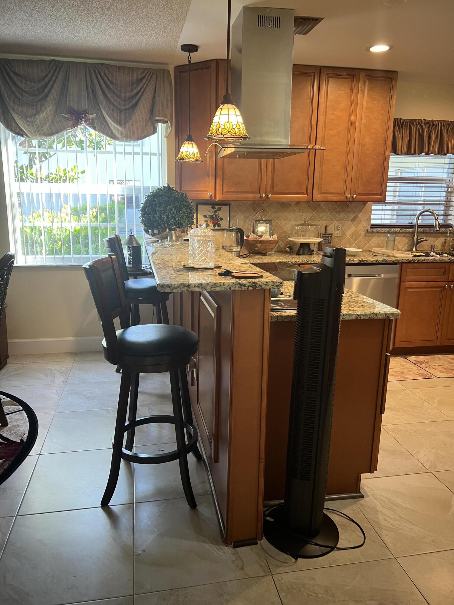 VISTA ST LUCIE - Residential