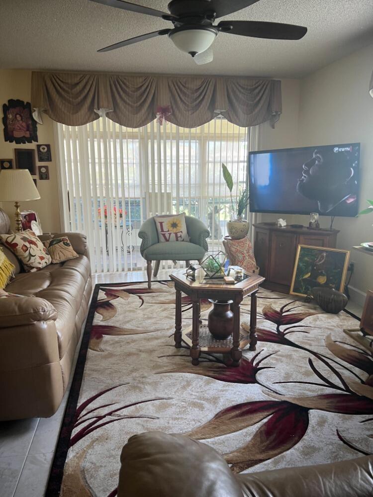 VISTA ST LUCIE - Residential