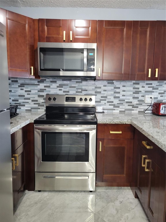ROLEN LAKE GARDENS - Residential
