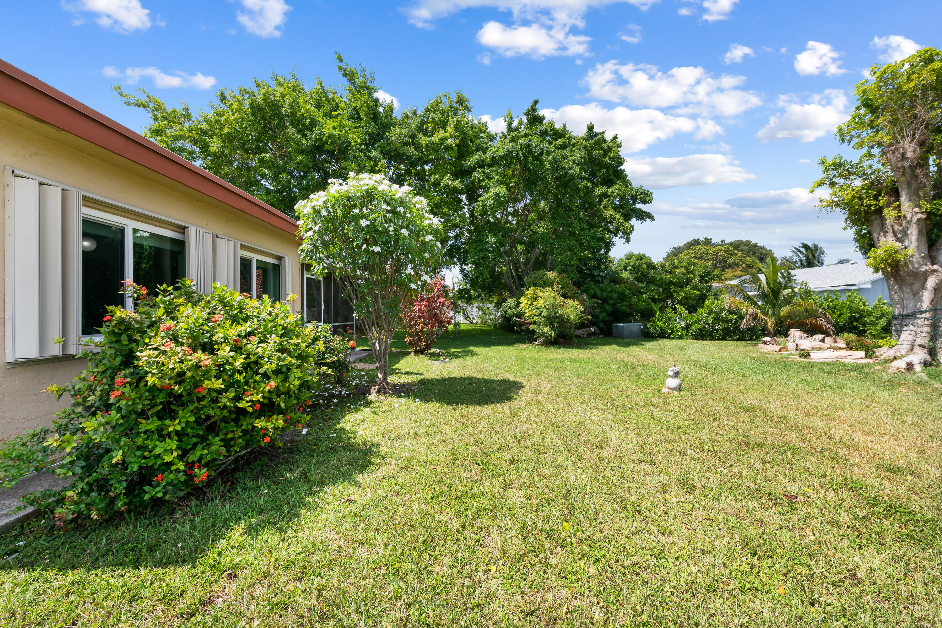 WESTWOOD COMMUNITY 4 - Residential