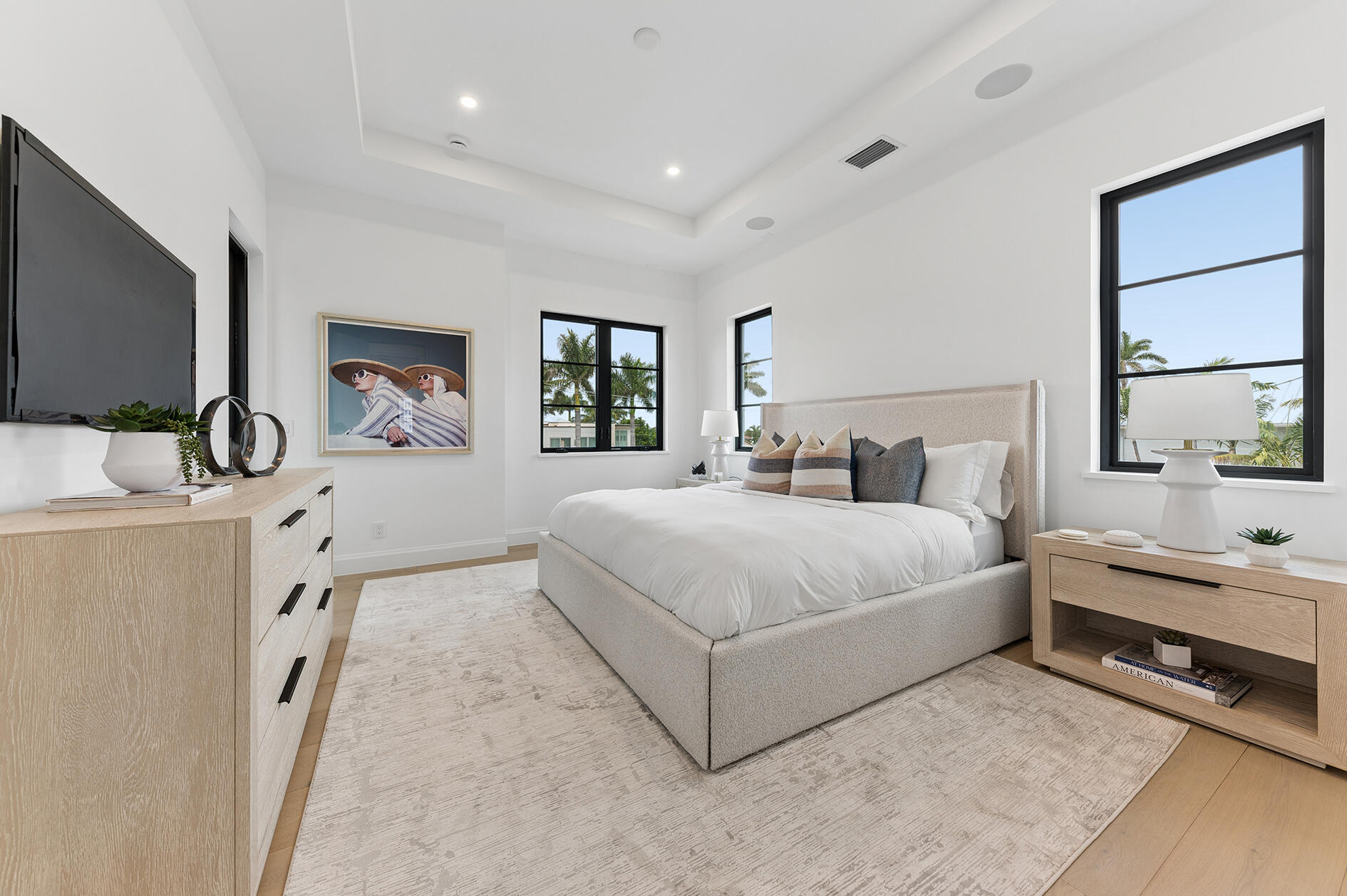 LAKE SHORES LANTANA - Residential