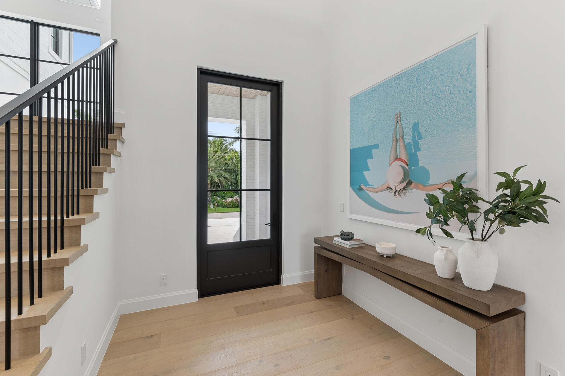 LAKE SHORES LANTANA - Residential