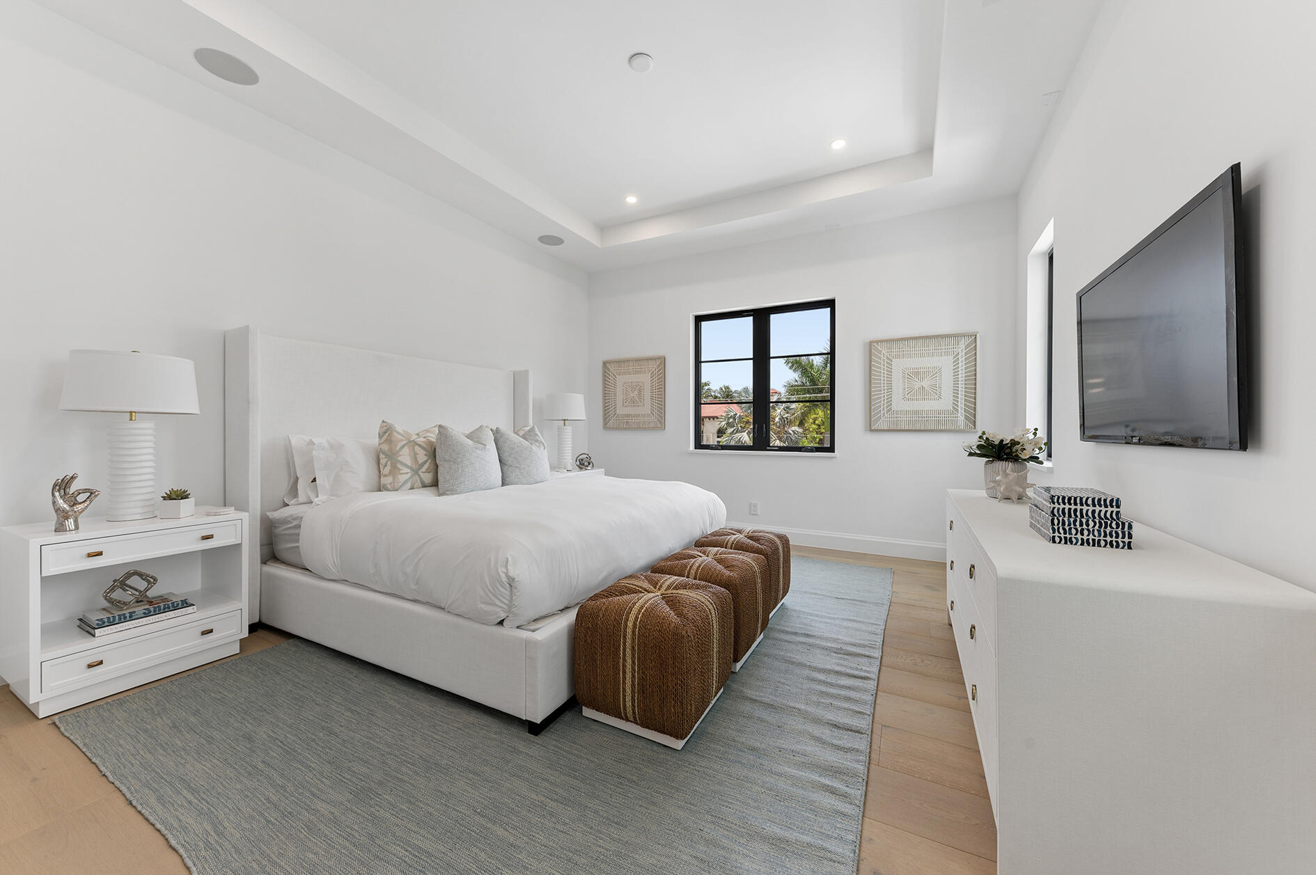 LAKE SHORES LANTANA - Residential