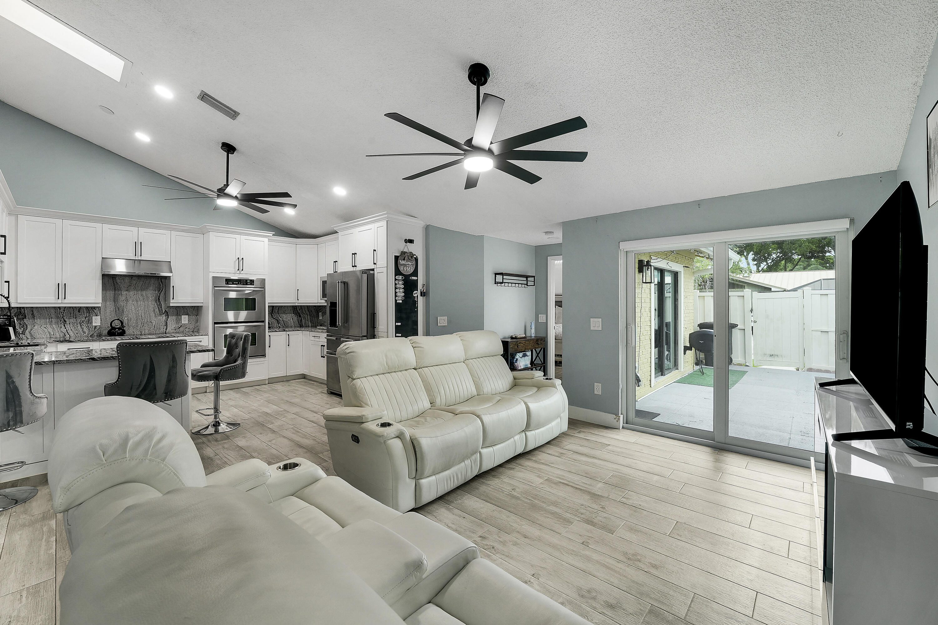 WESTWOOD GARDENS 1 - Residential Lease