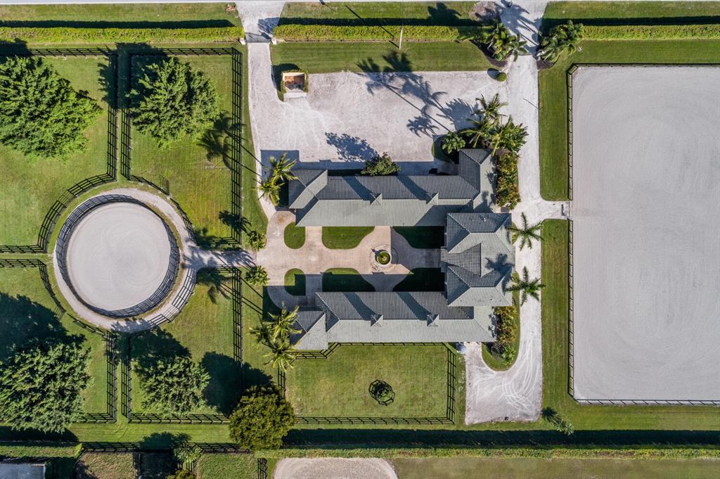 PALM BEACH POINT EAST - Residential