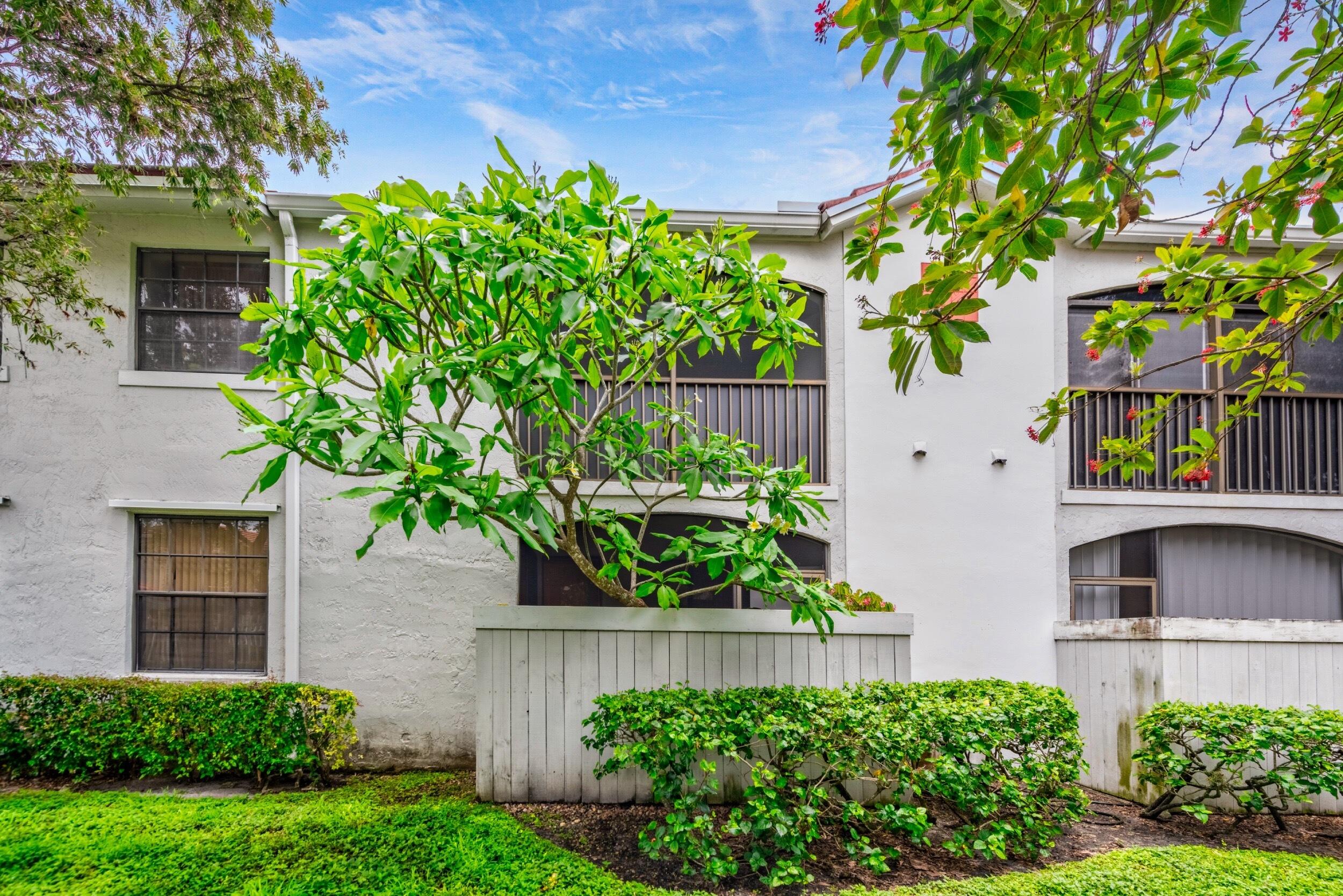 PIERPOINTE FIVE CONDO I - Residential