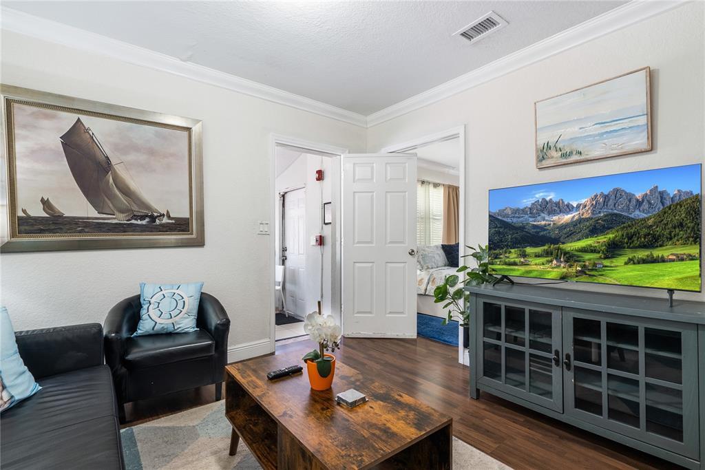 BEACH WAY HEIGHTS UNIT - Residential Lease
