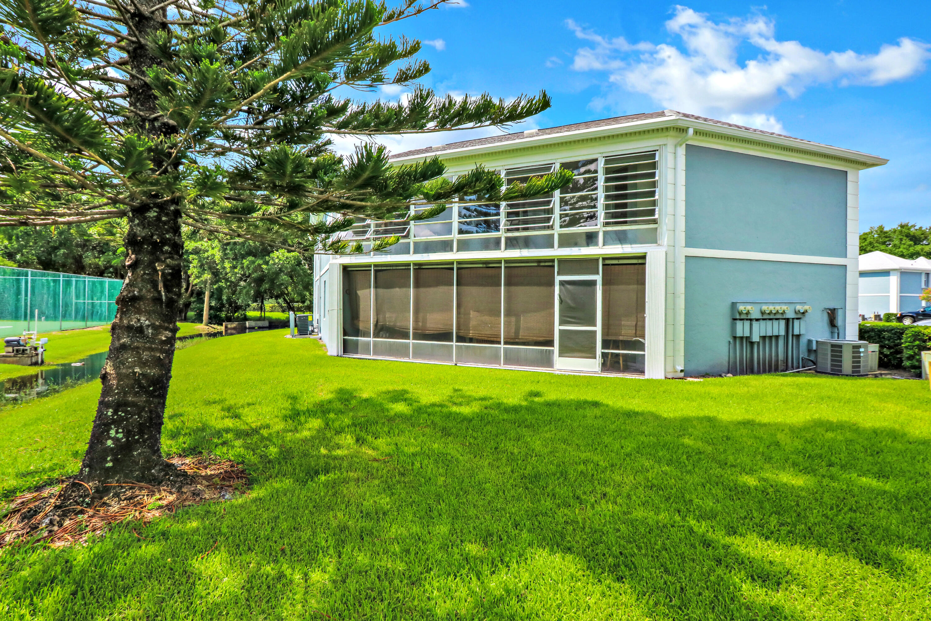 THE VILLAGE OF STUART CONDO - Residential