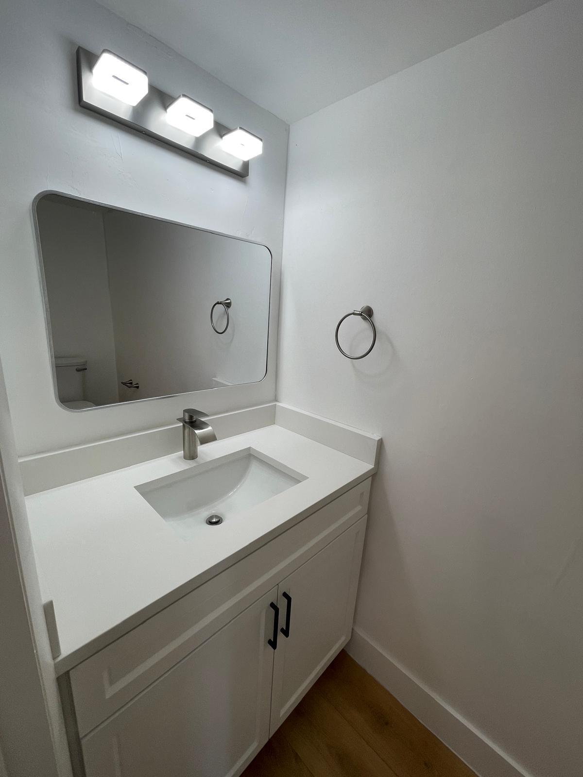 MANORS TOWNHOUSE 14-15 CONDO - Residential