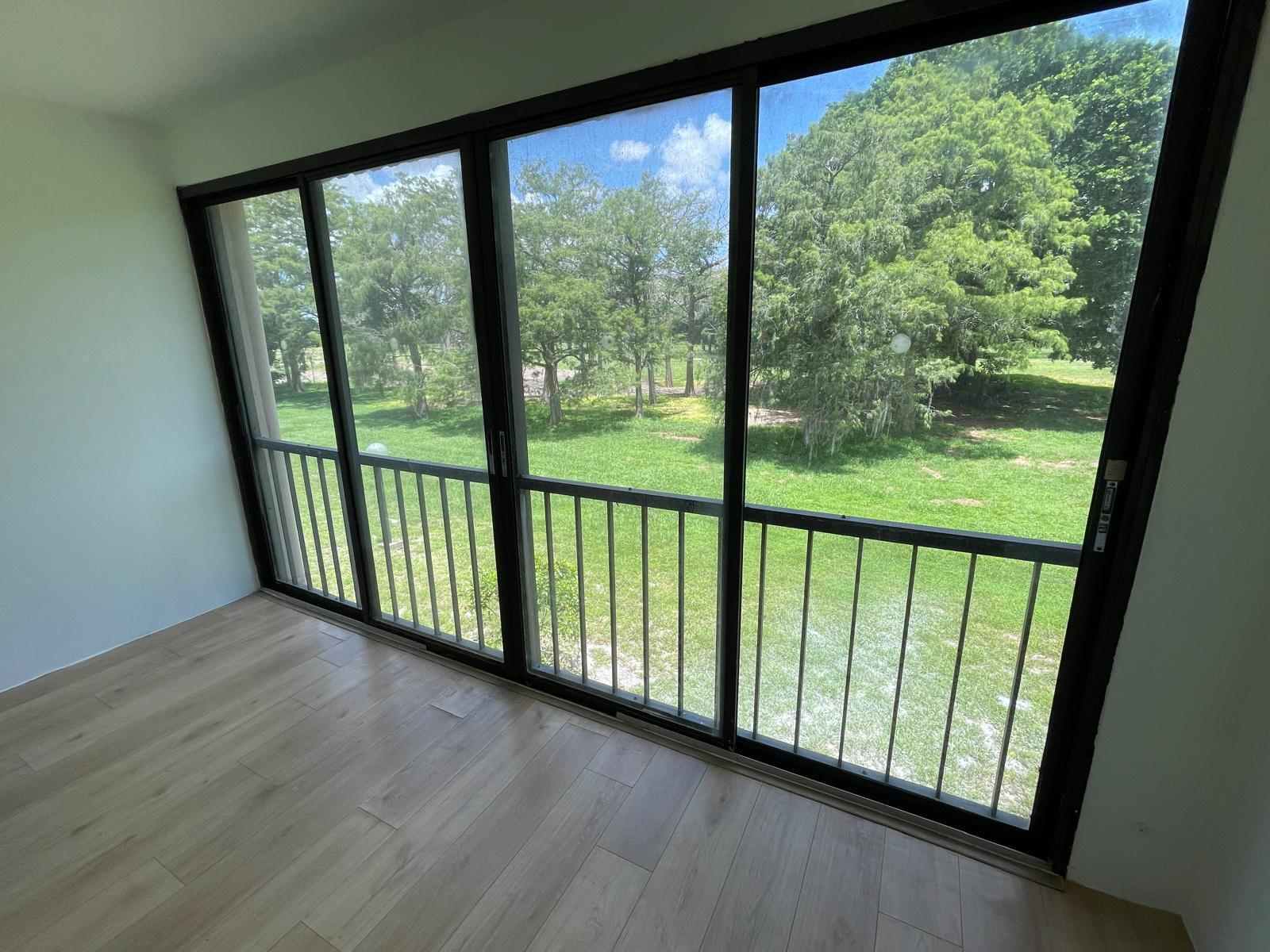 MANORS TOWNHOUSE 14-15 CONDO - Residential