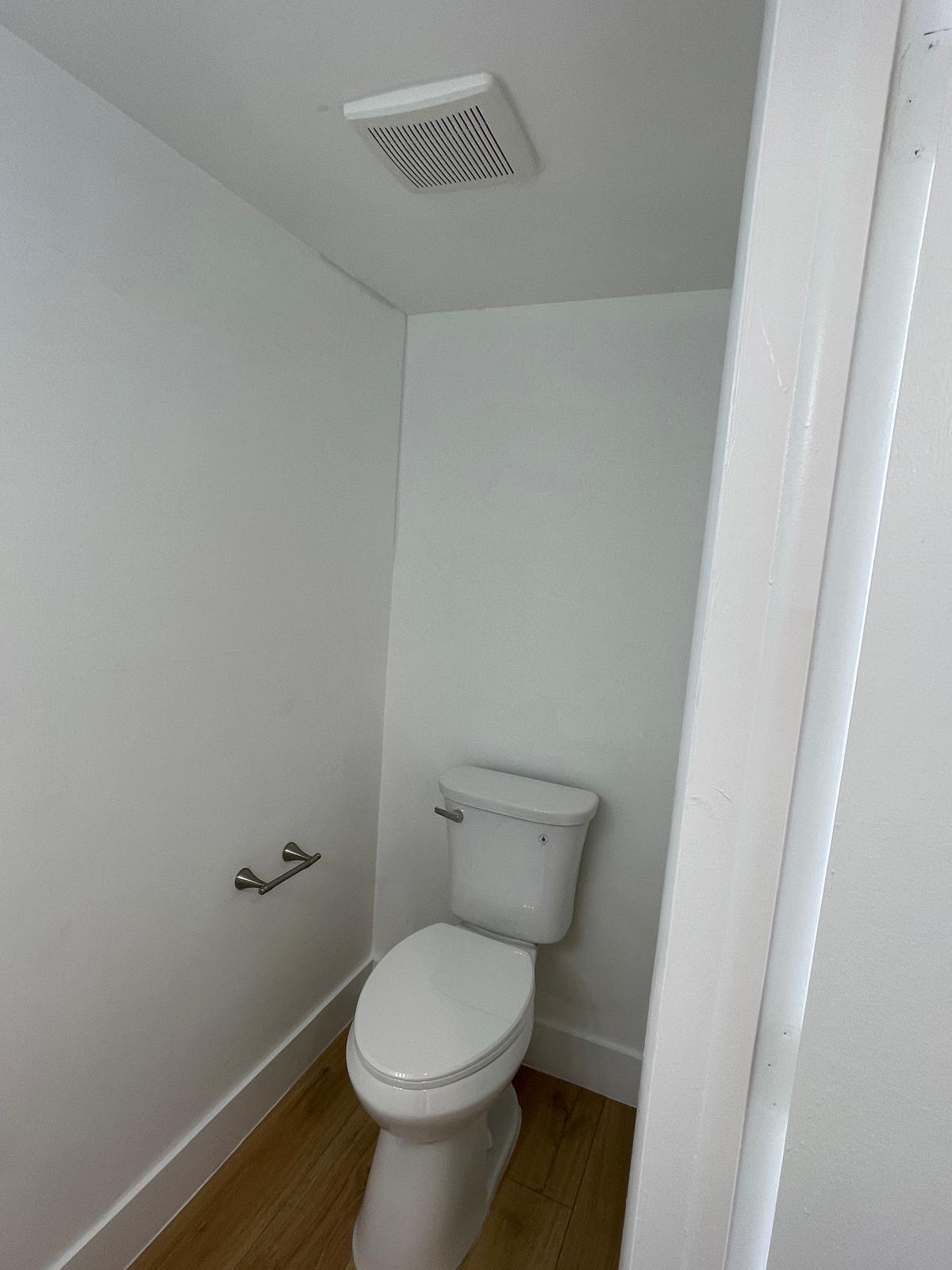 MANORS TOWNHOUSE 14-15 CONDO - Residential