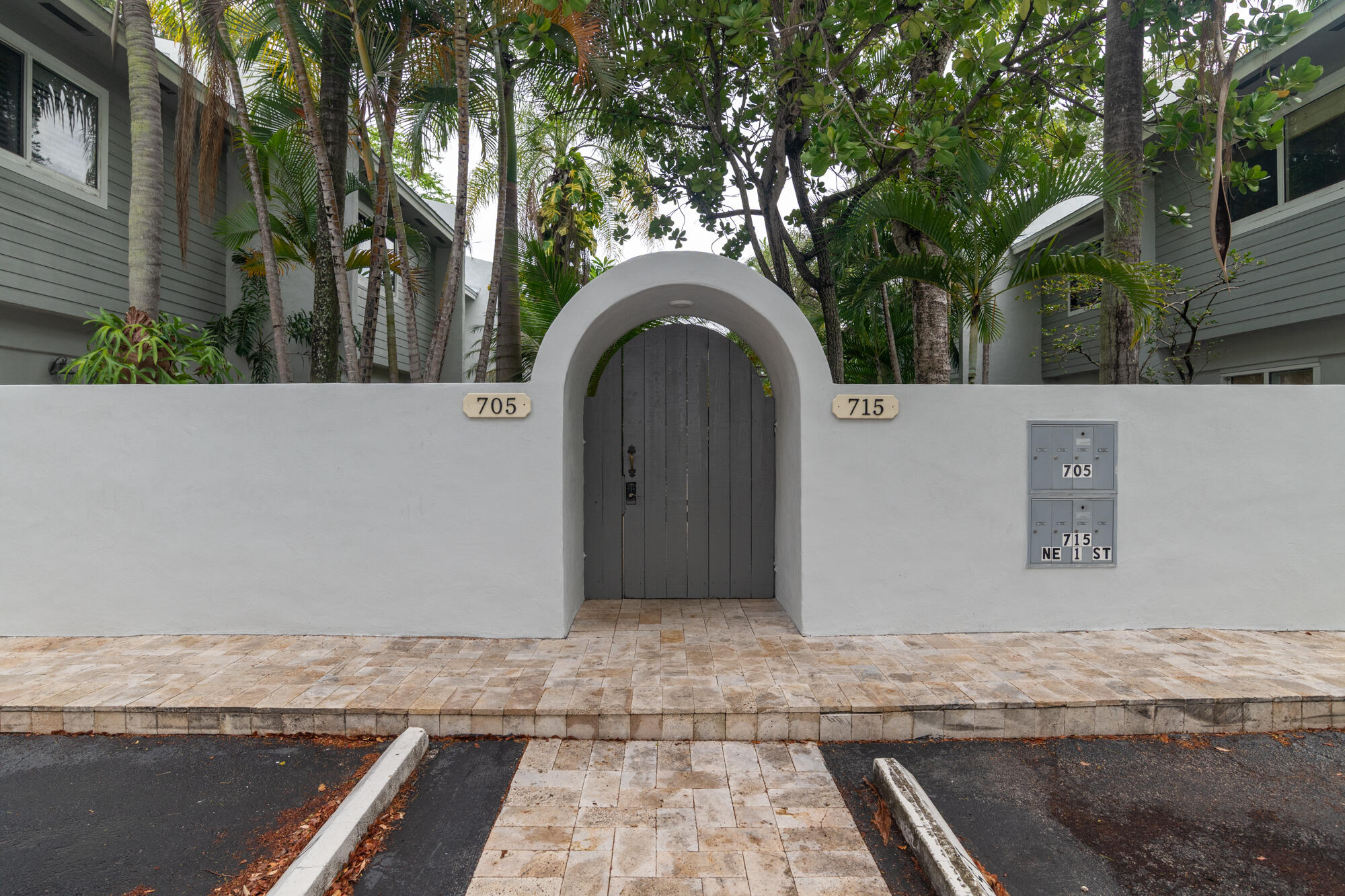 PHASE III TOWNHOME CONDO - Residential Lease