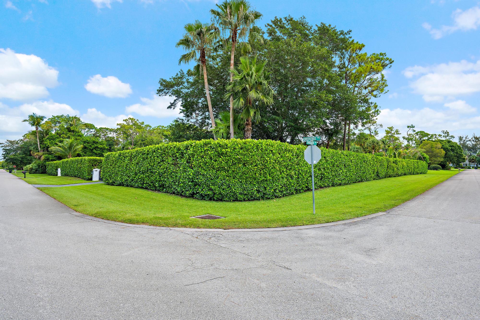 PADDOCK PARK 1 OF WELLINGTON - Residential